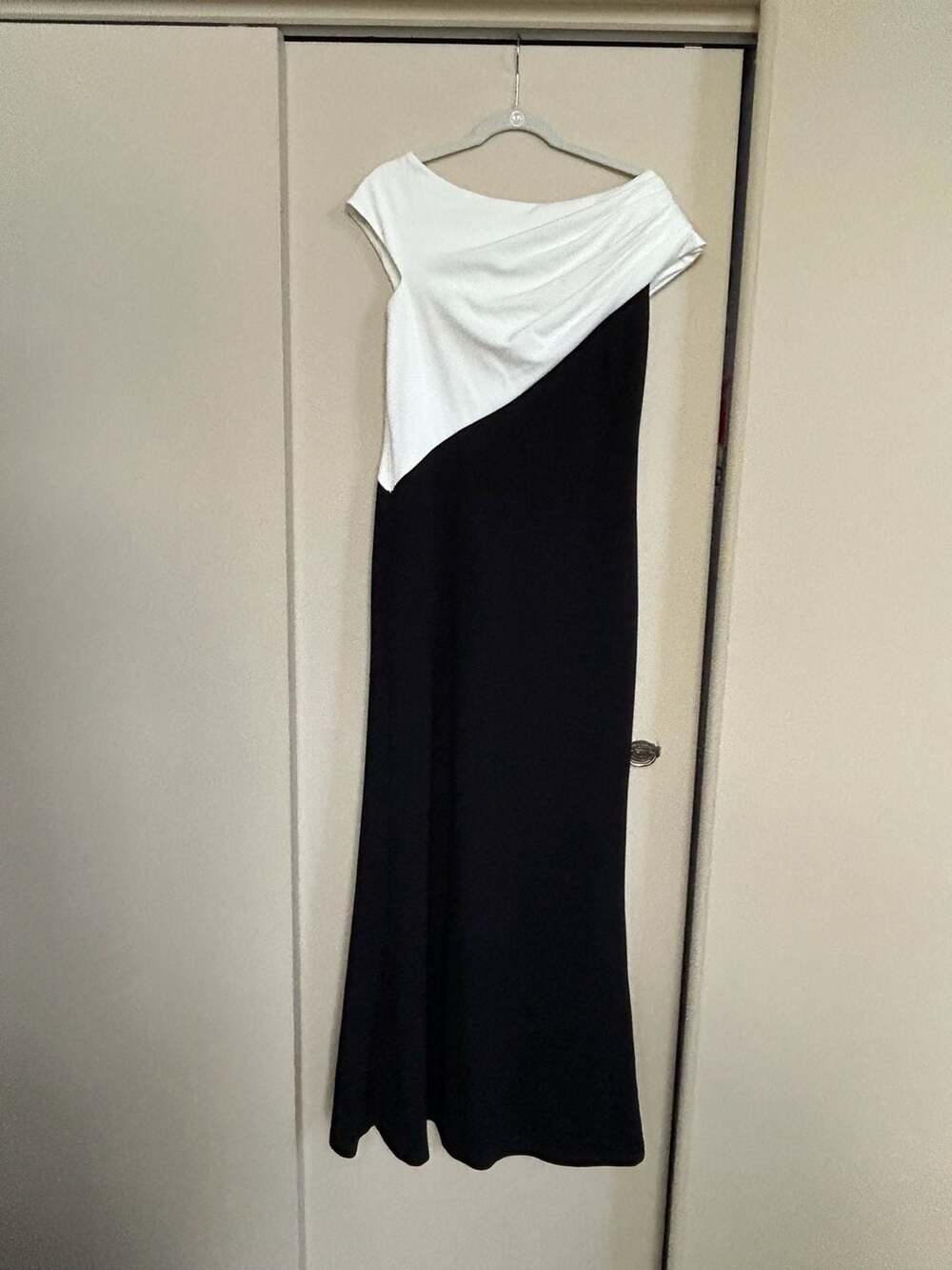 Tadashi Shoji Arbor Angled Two Toned Black and White Gown, M